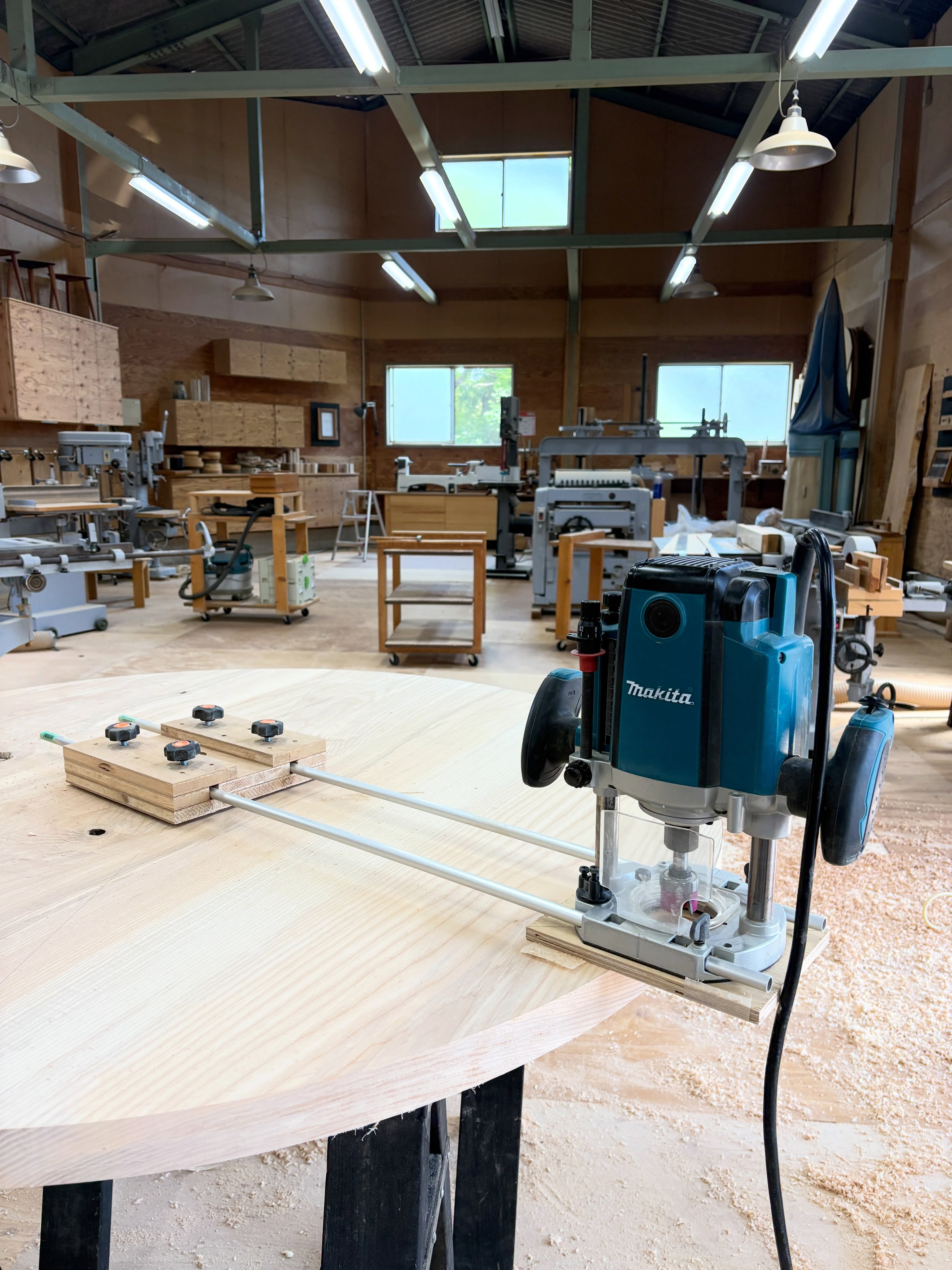 アトリエの日々。

マキタの電動工具は
アトリエのある愛知県で作られているので、
地元応援の気持ちも込めて25年ほど使い続けています。